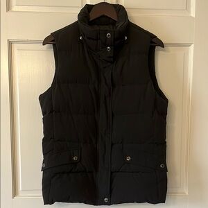 Talbots Women's Black Puffer Vest Excellent Condition